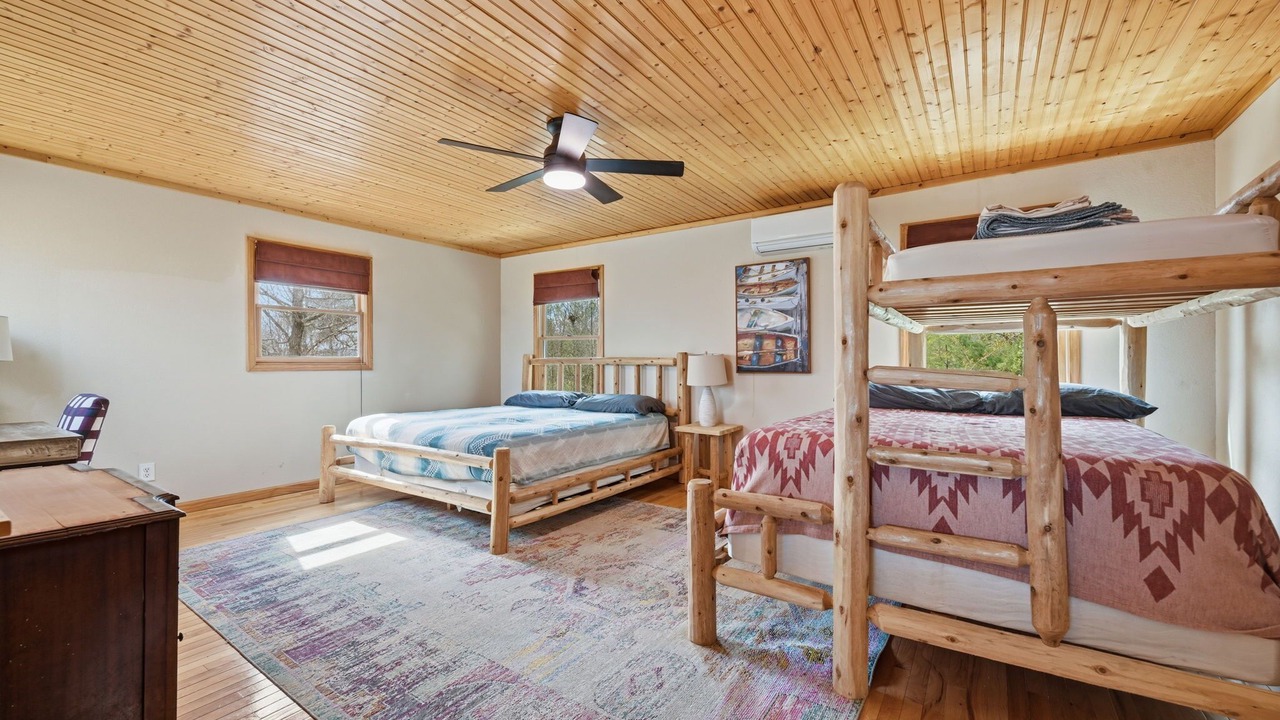 Photo of Bedroom in Murphy