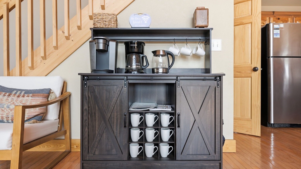 Photo of Others in Murphy