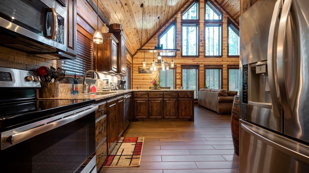 Photo of Kitchen in Hochatown