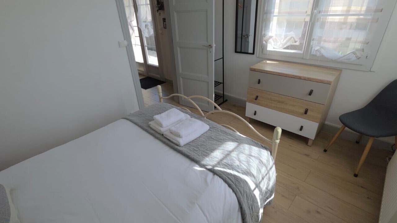 Photo of Bedroom in Ouistreham