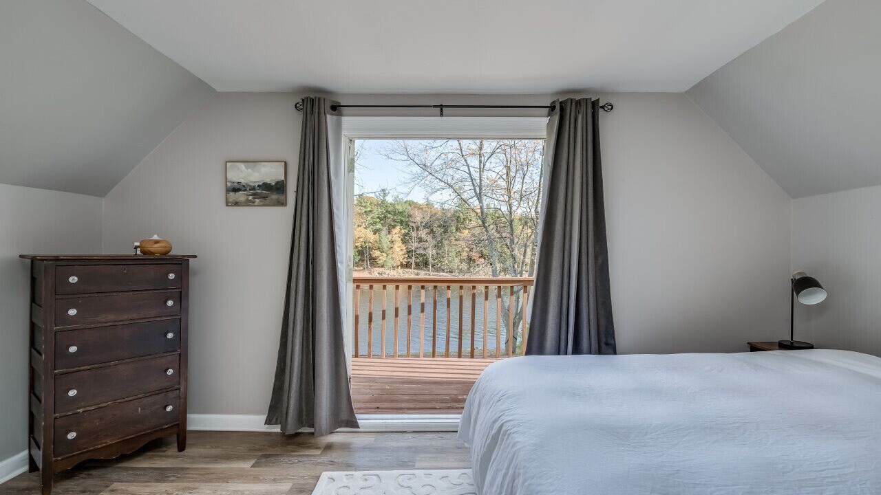 Photo of Bedroom in Dexter
