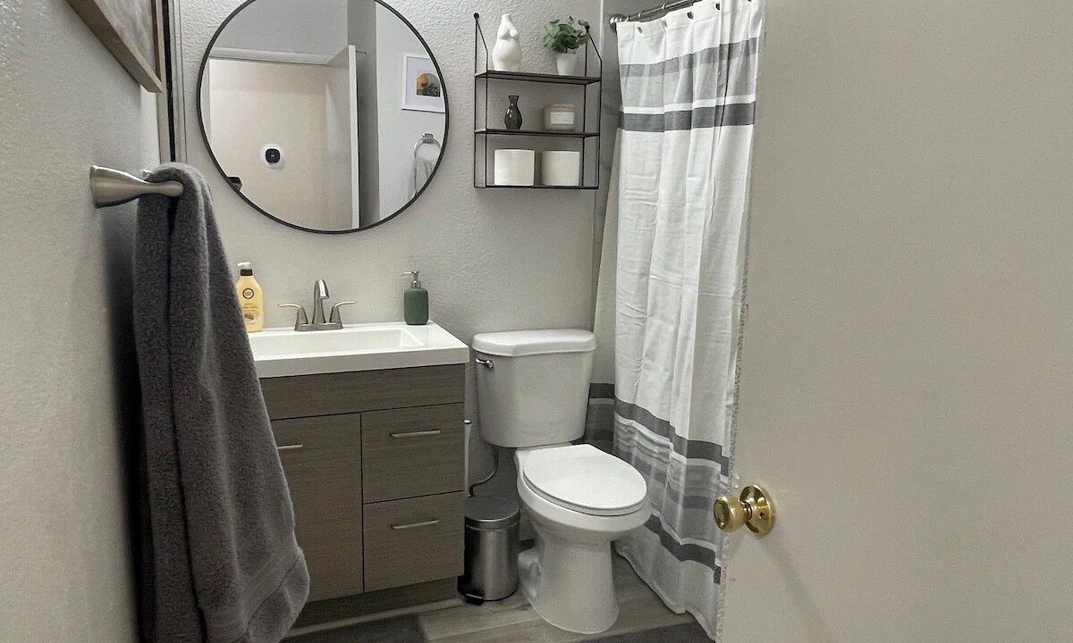 Photo of Bathroom in Green Valley North