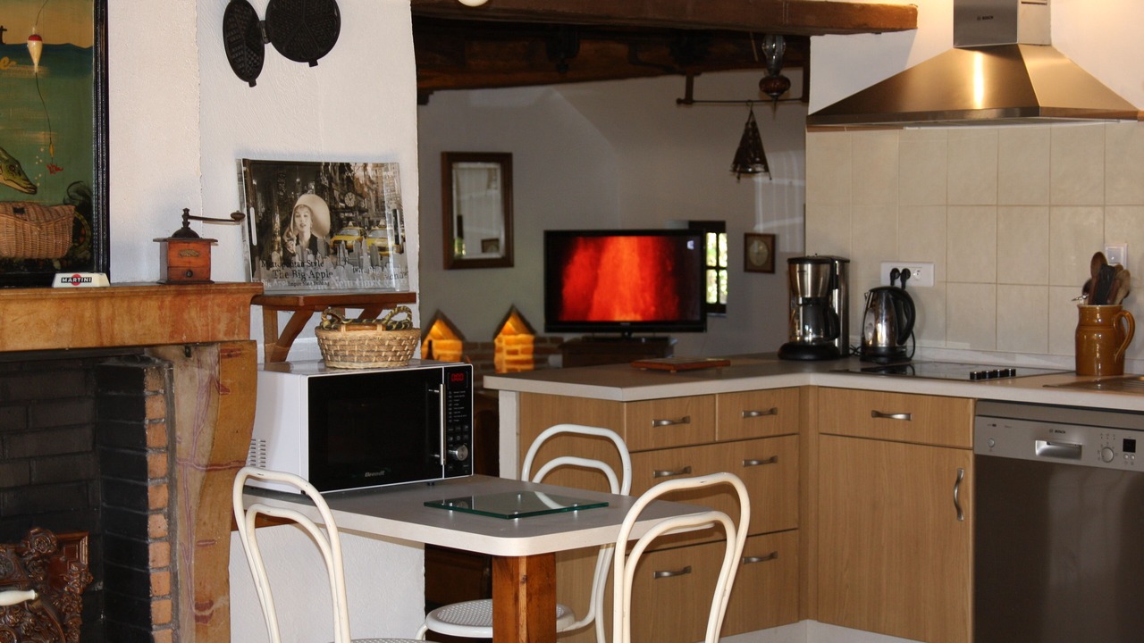 Photo of Kitchen in Chevigny-en-Valiere