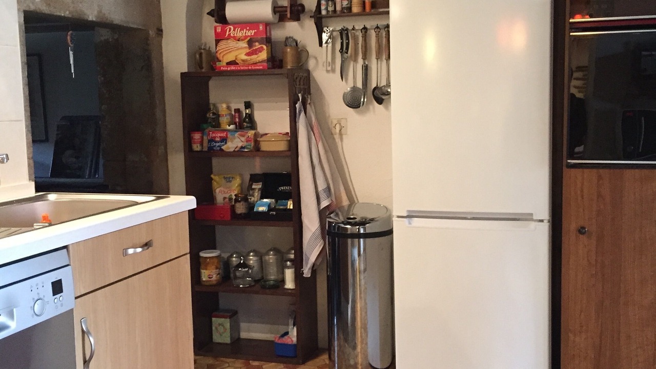 Photo of Kitchen in Chevigny-en-Valiere