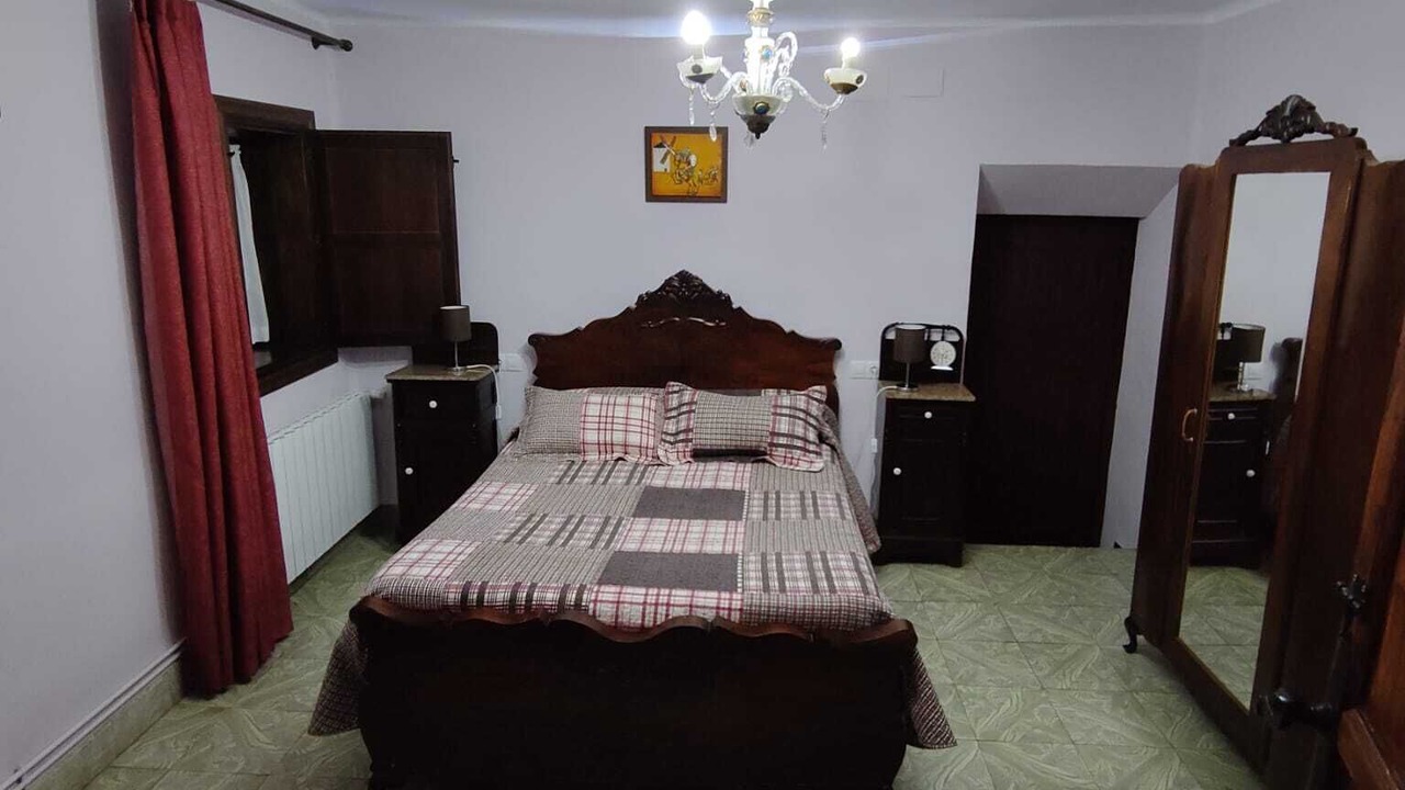 Photo of Bedroom in Villalgordo del Jucar