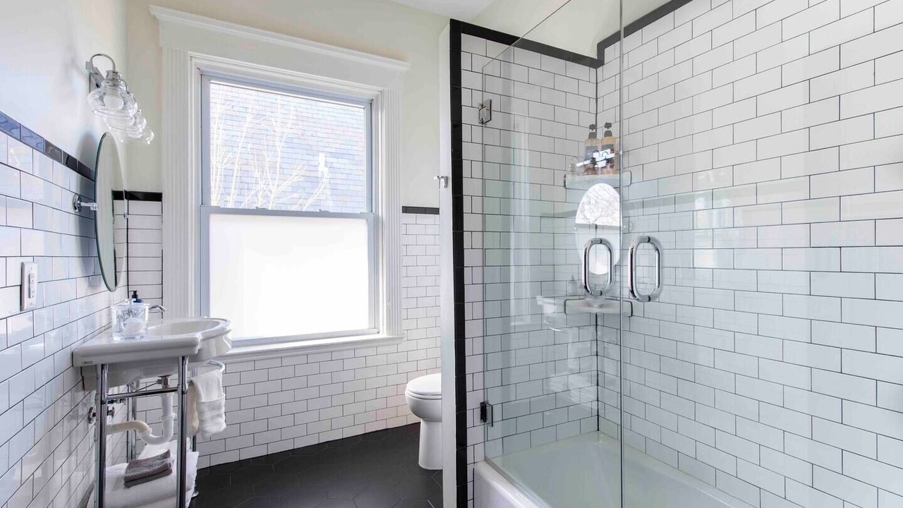 Photo of Bathroom in Highlands Douglass
