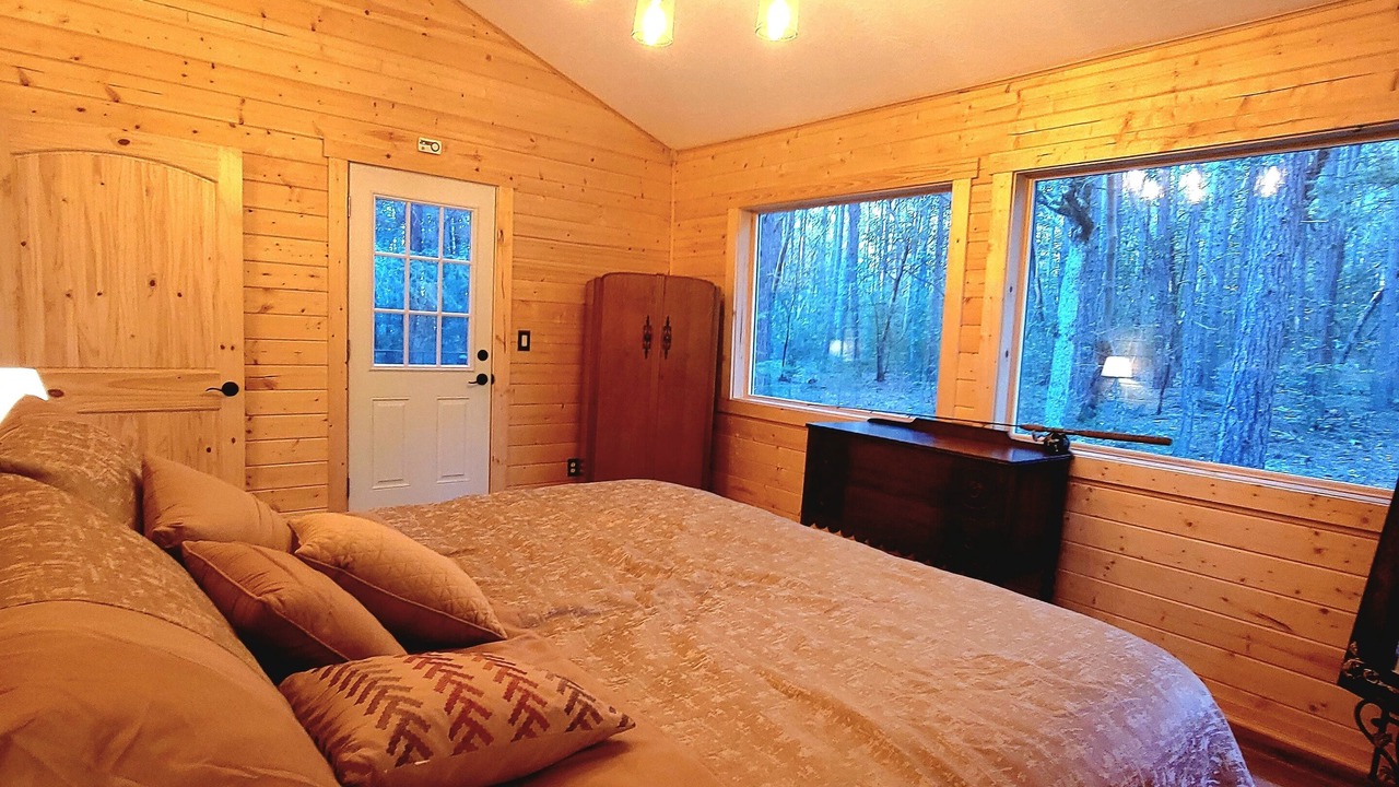 Photo of Bedroom in Murphy