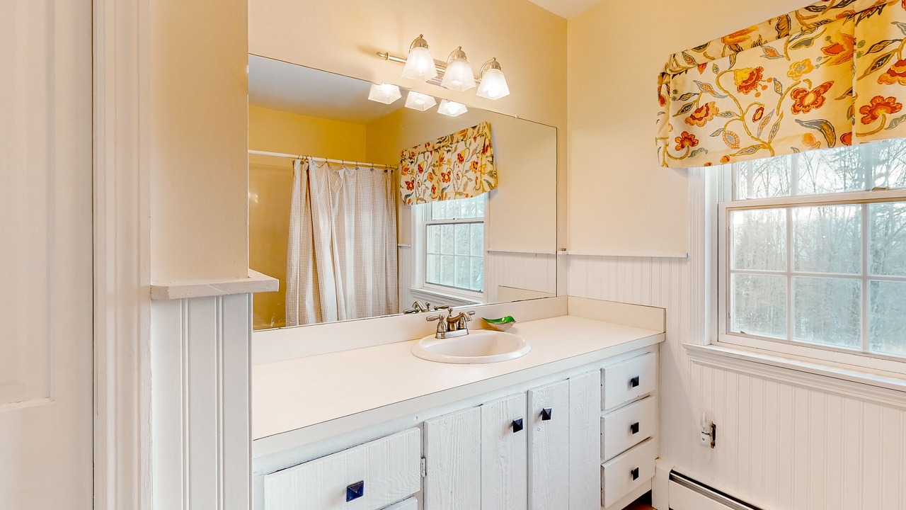 Photo of Bathroom in Winhall