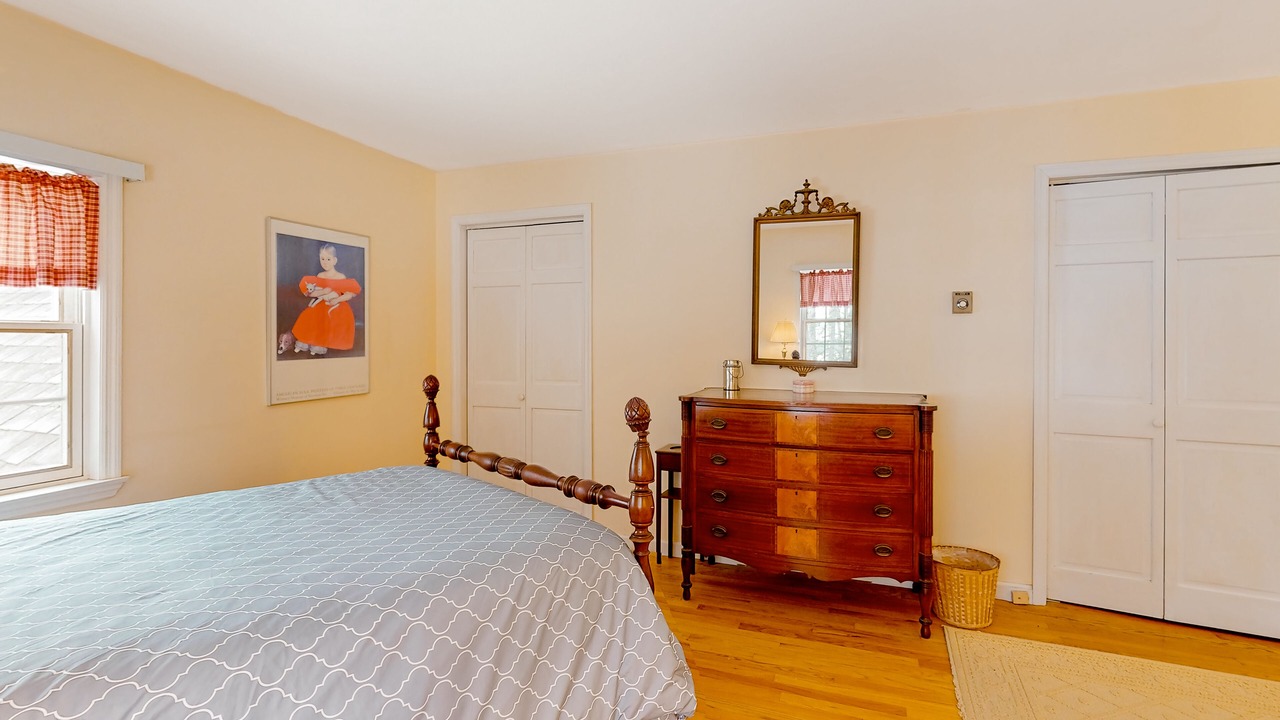 Photo of Bedroom in Winhall
