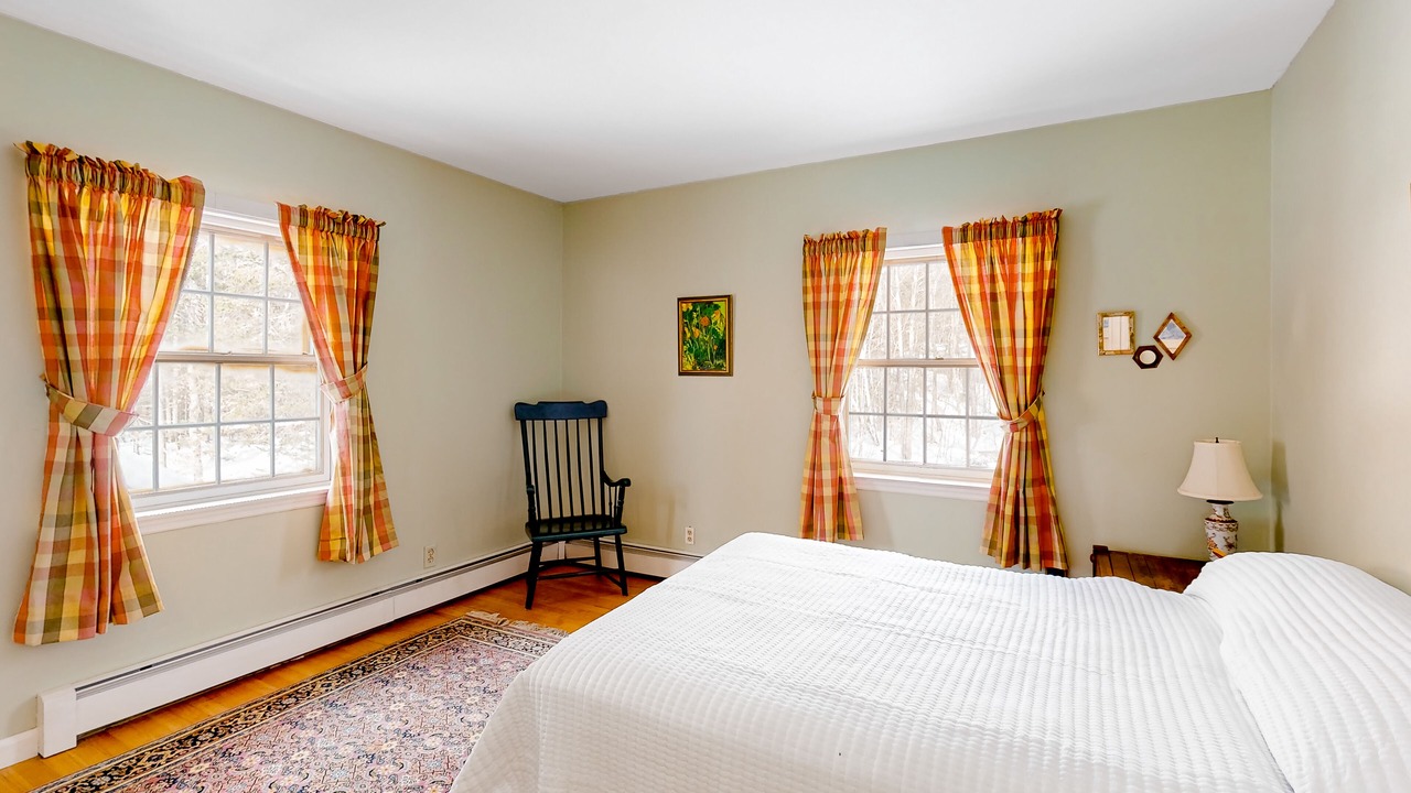 Photo of Bedroom in Winhall