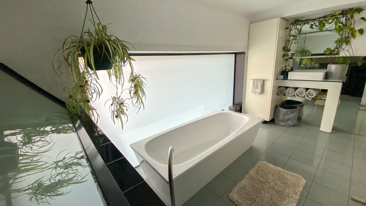 Photo of Bathroom in Richmond North