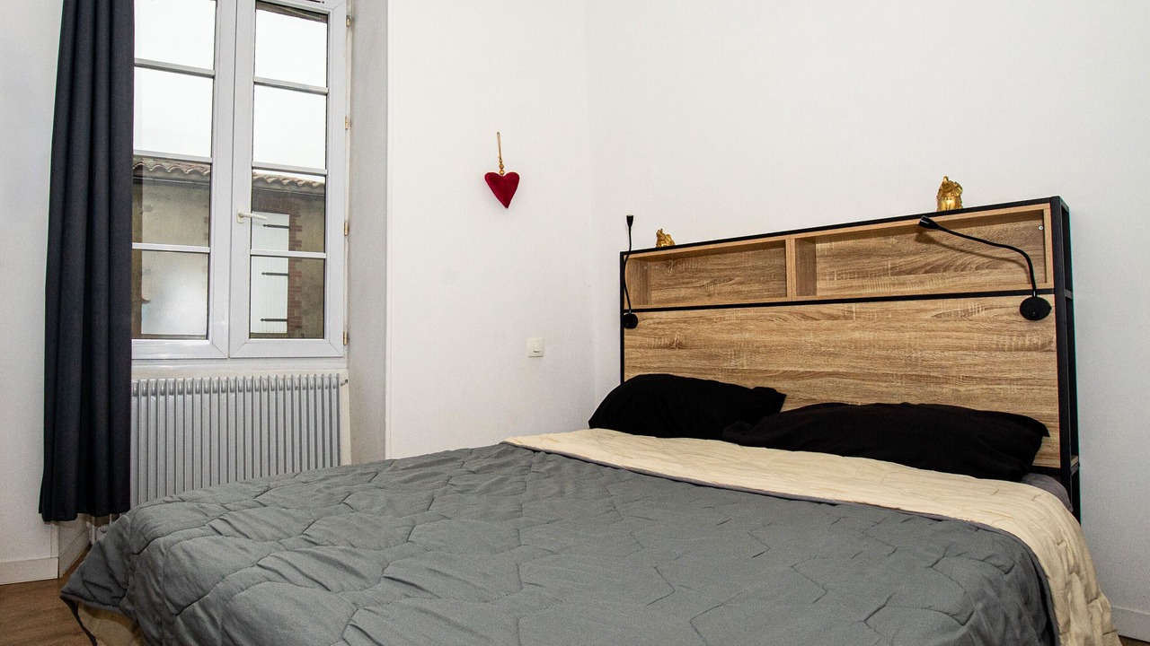 Photo of Bedroom in Saint-Amand-sur-Sevre