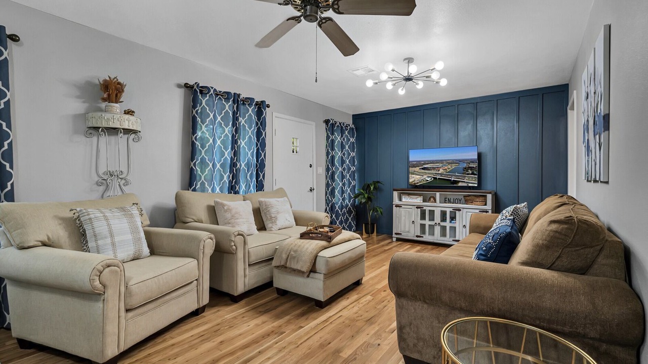 Photo of Livingroom in Waco