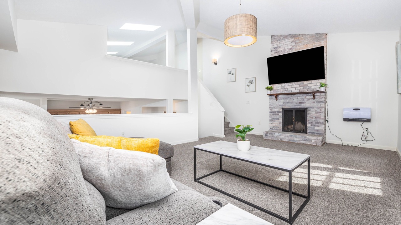 Photo of Livingroom in Asylum Hill