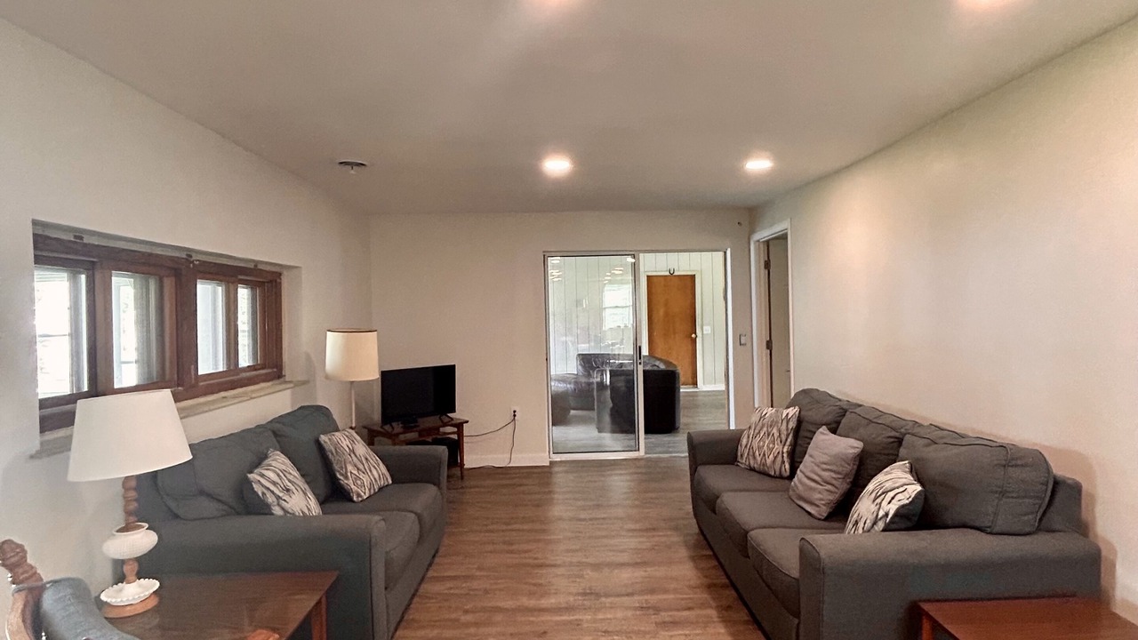Photo of Livingroom in Union Springs