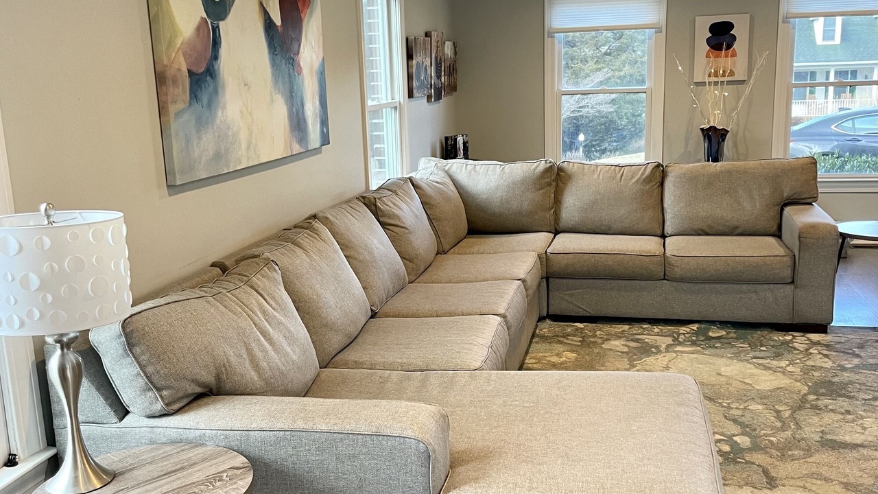 Photo of Livingroom in Blacksburg