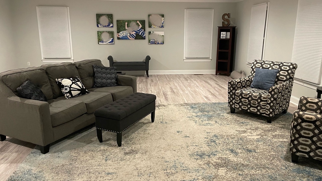 Photo of Livingroom in Blacksburg