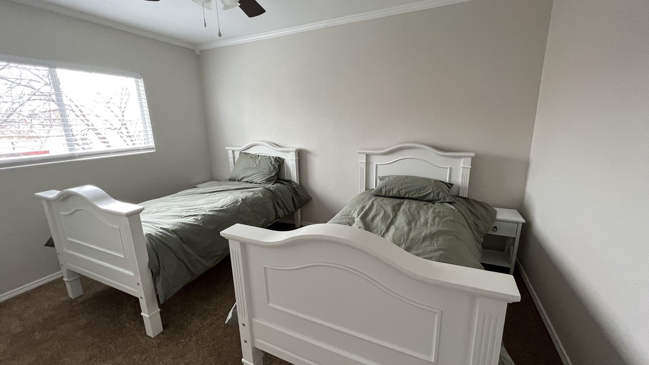 Photo of Bedroom in Far North Central