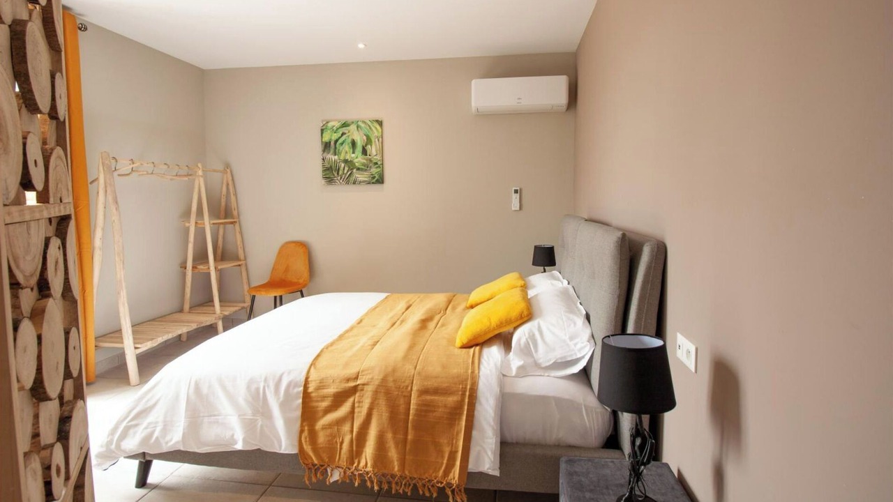 Photo of Bedroom in Eymet