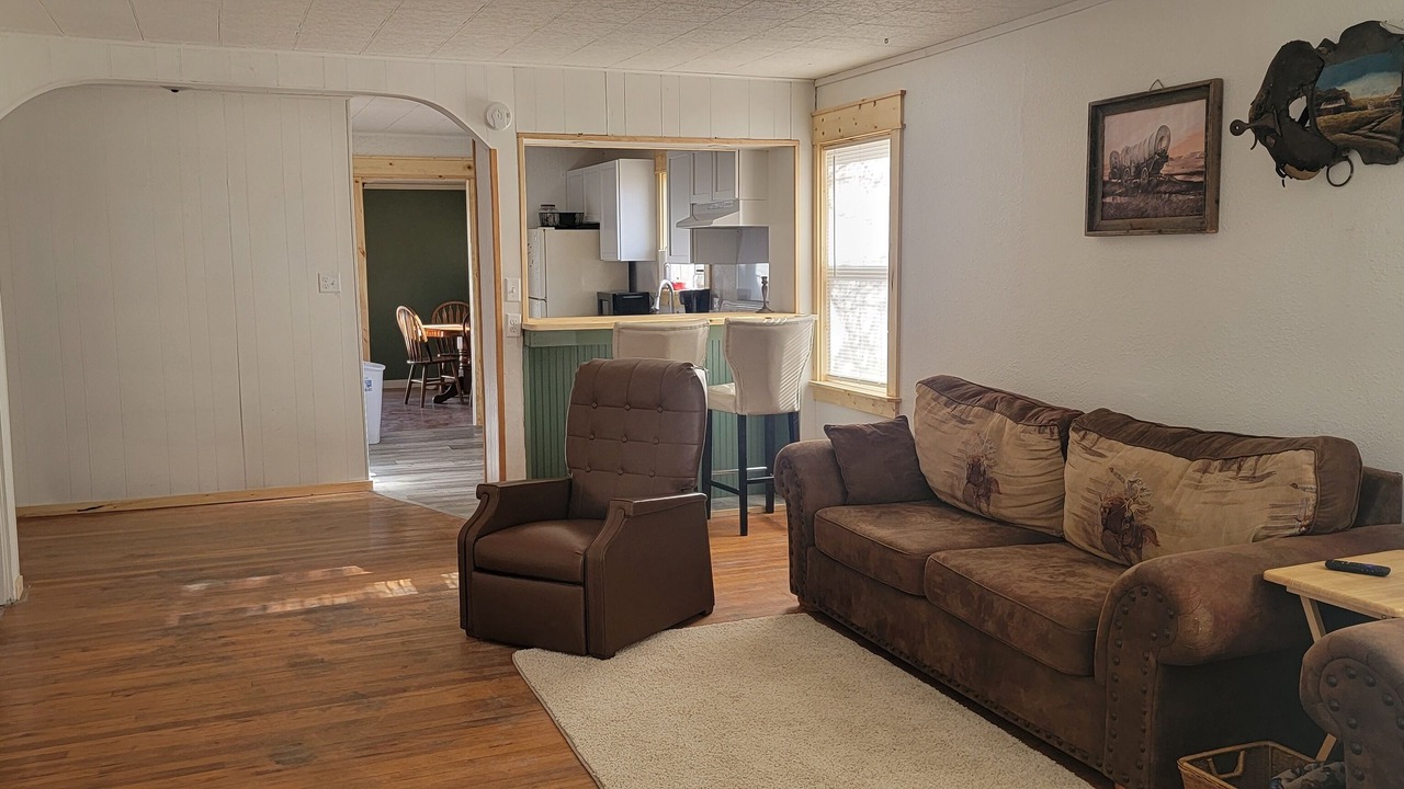 Photo of Livingroom in Coldwater