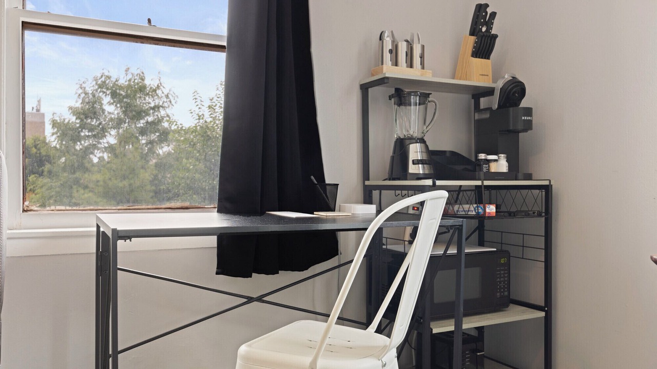 Photo of Others in Aurora