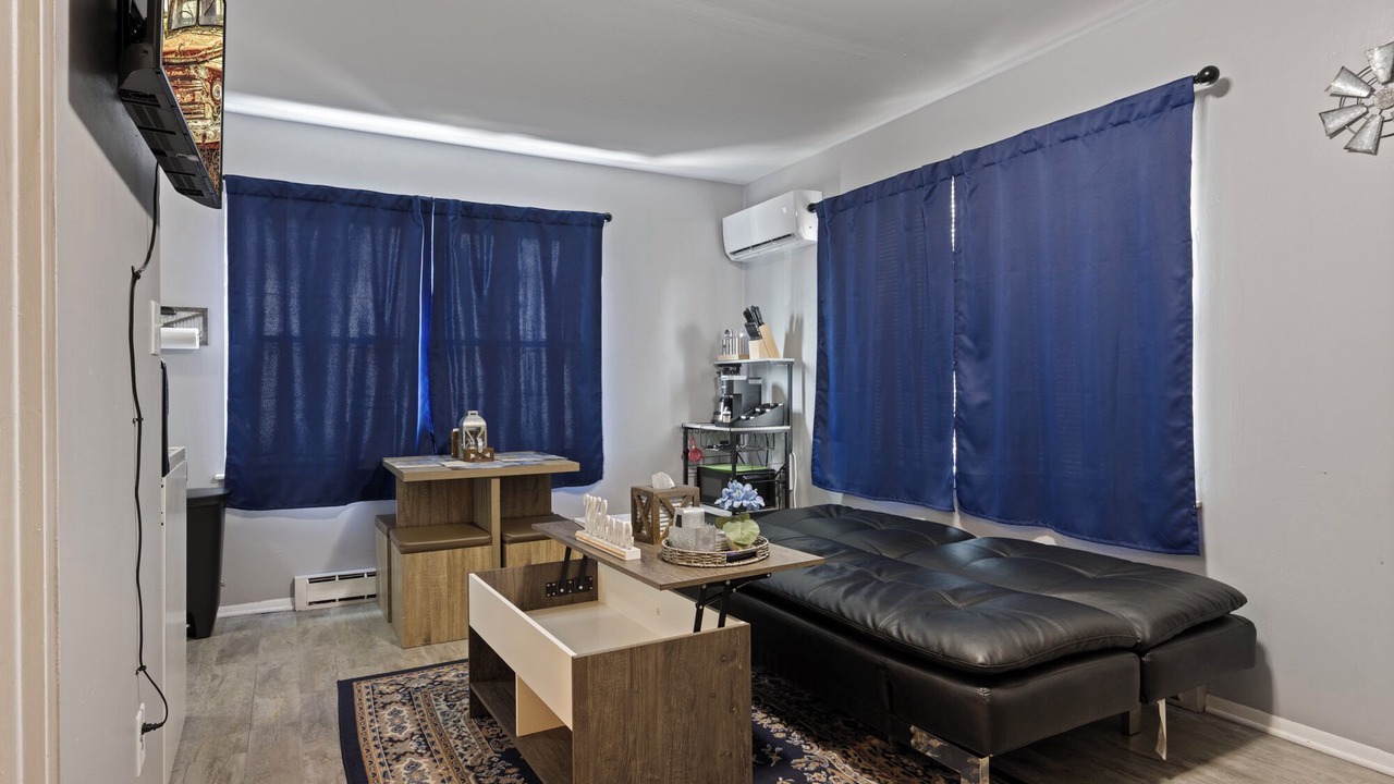 Photo of Bedroom in Aurora