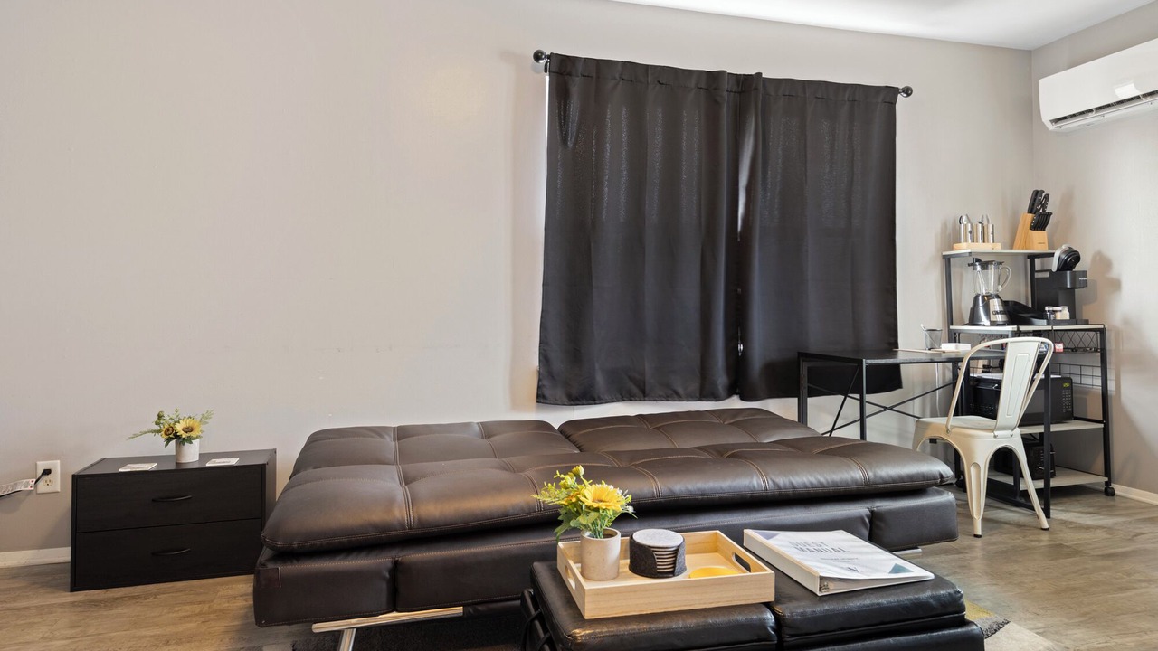 Photo of Others in Aurora