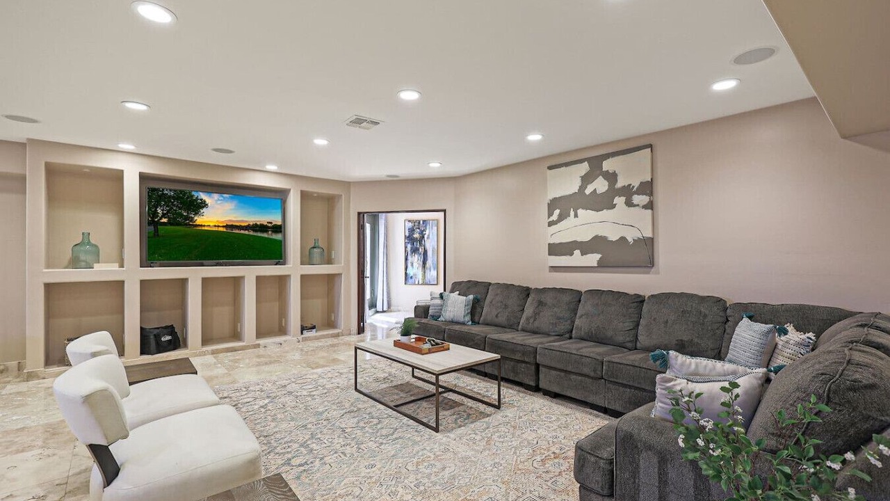 Photo of Livingroom in Rio Verde Foothills