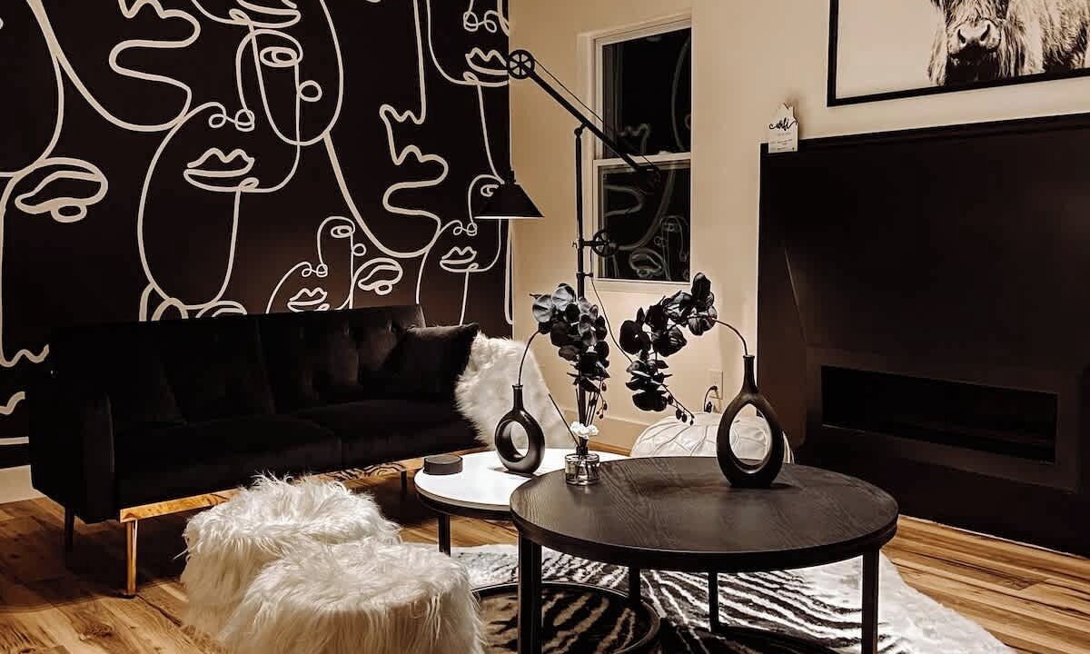 Photo of Livingroom in Matthews