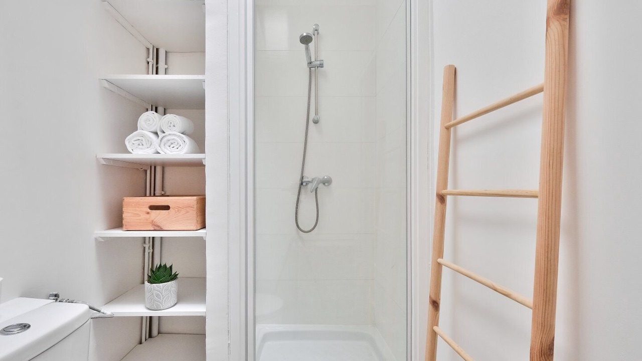 Photo of Bathroom in Arsenal