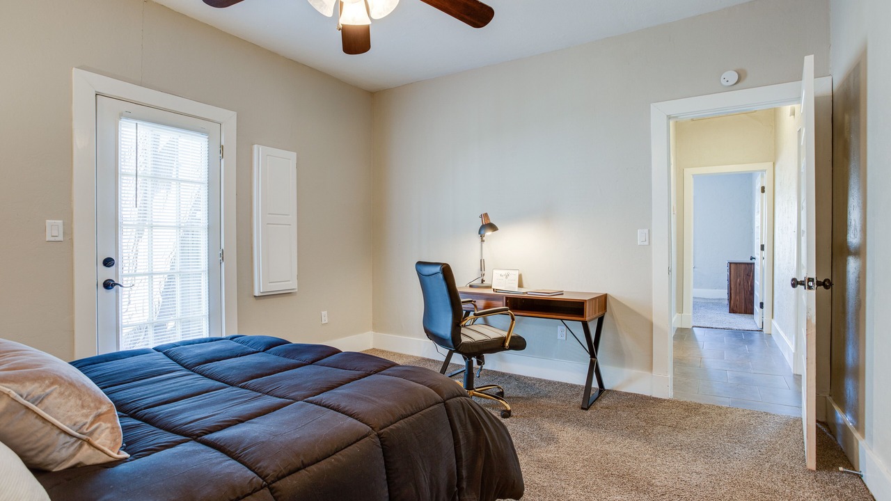 Photo of Bedroom in Lawton