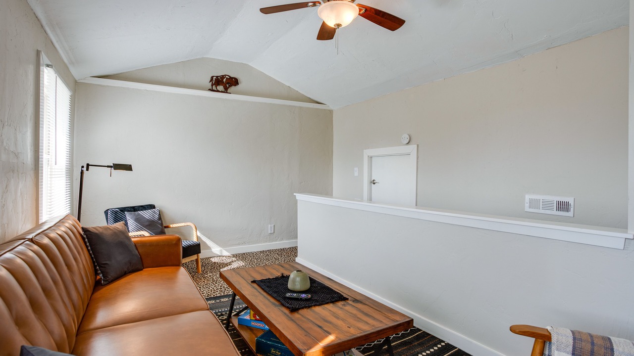 Photo of Livingroom in Lawton