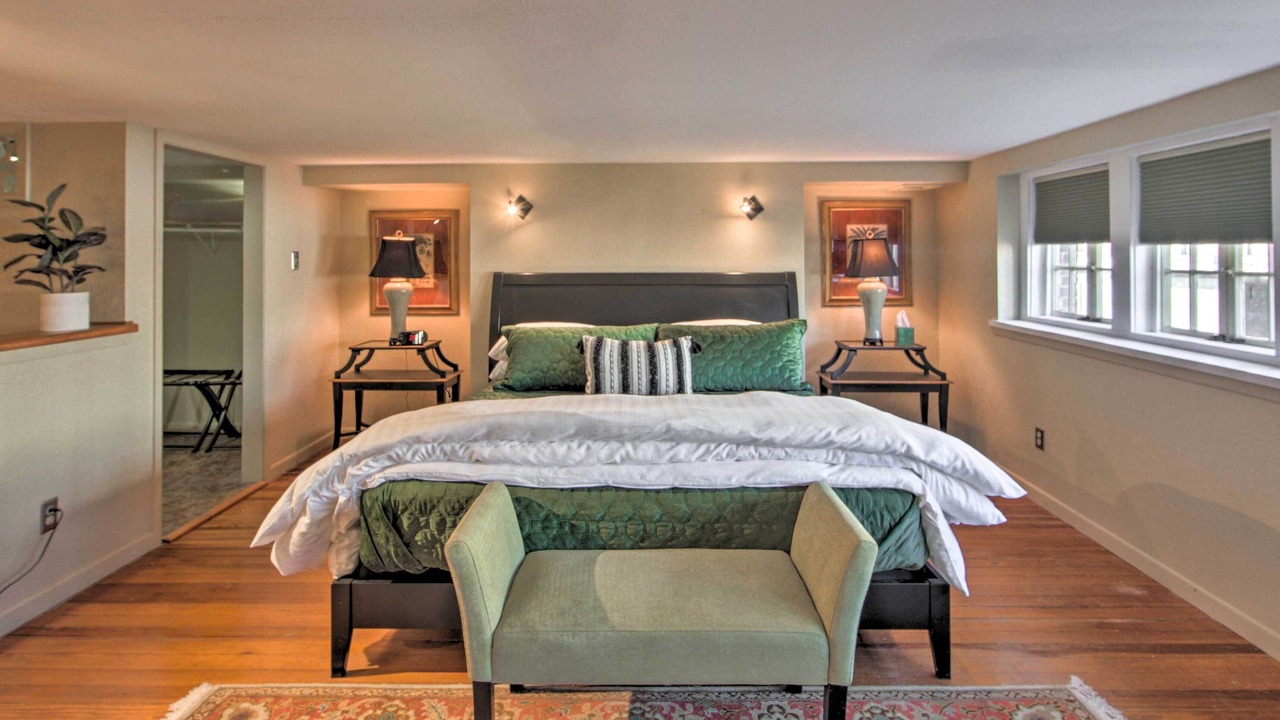 Photo of Bedroom in Marshall
