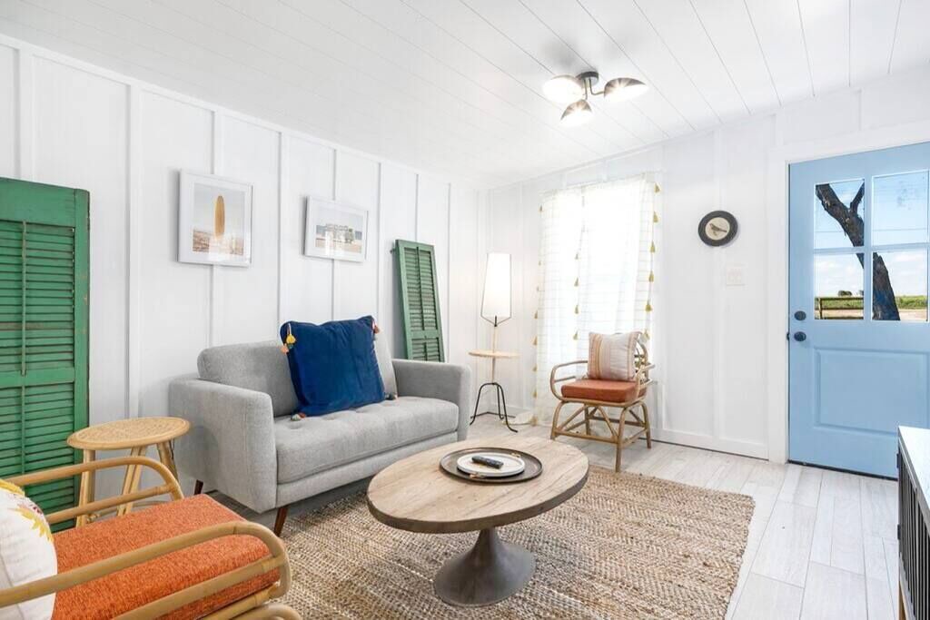 Photo of Livingroom in Stonewall