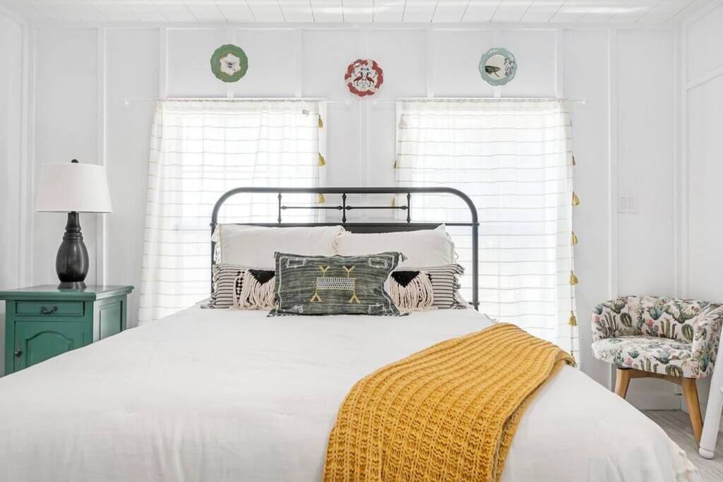 Photo of Bedroom in Stonewall