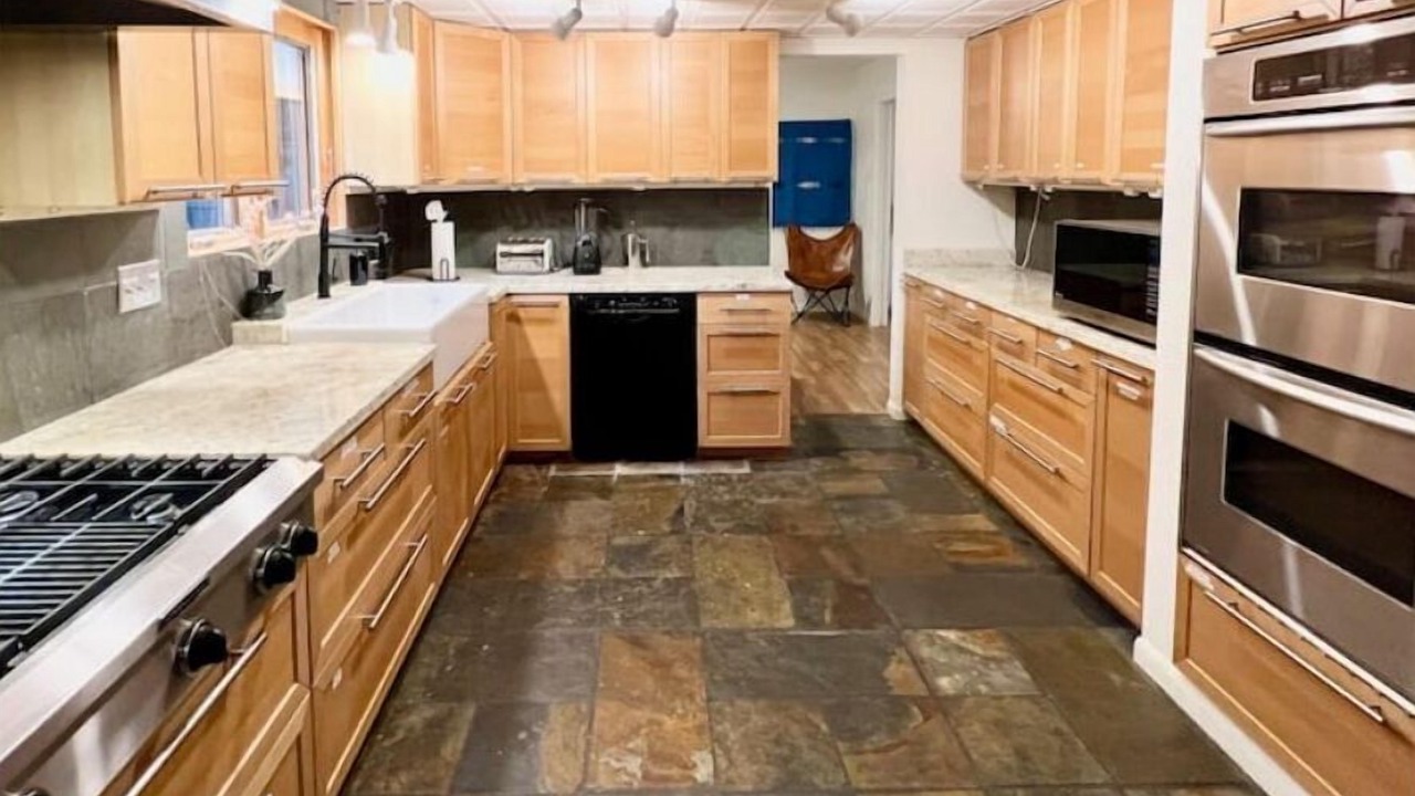 Photo of Kitchen in McNeil