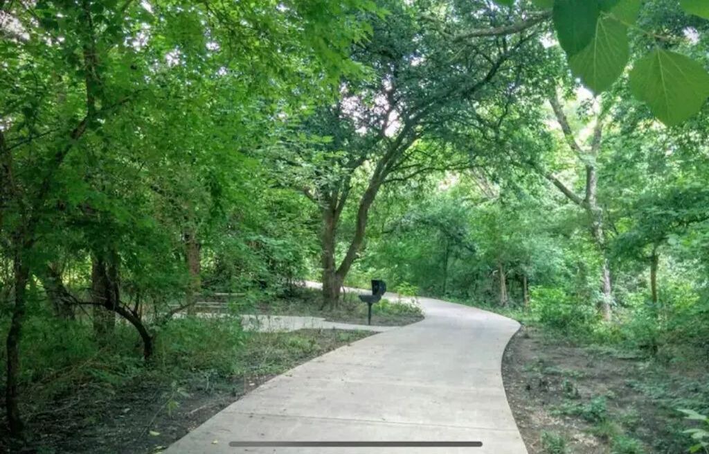 Photo of Outdoor in McNeil