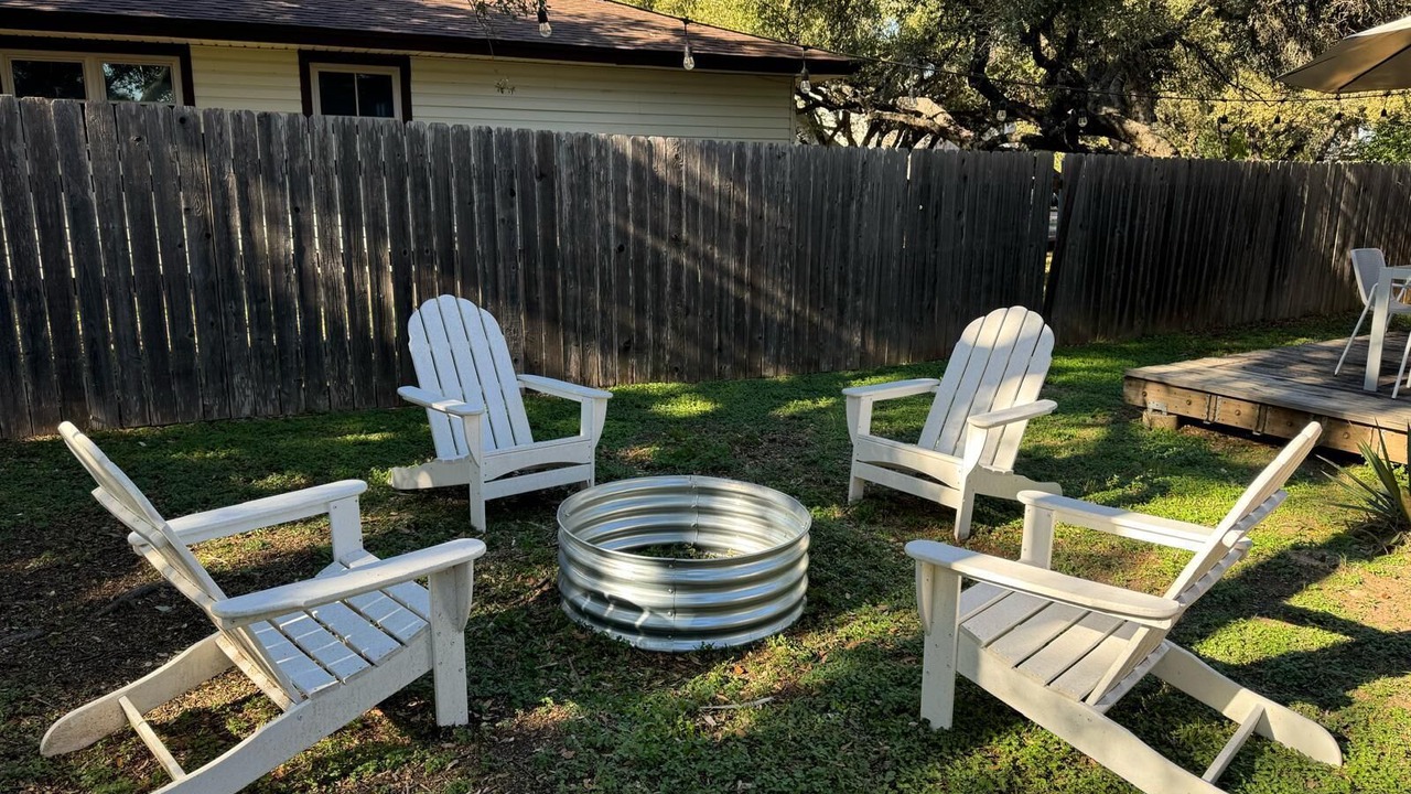 Photo of Outdoor in McNeil