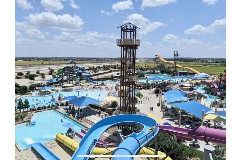 Photo of Outdoor in McNeil