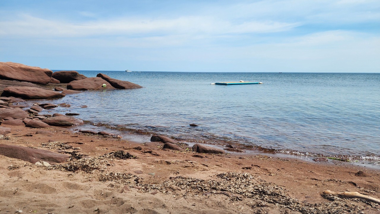 Photo of Others in Cap-Pele