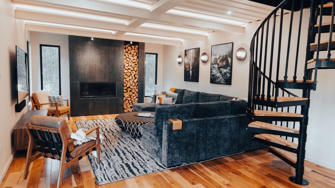 Photo of Livingroom in Monroe