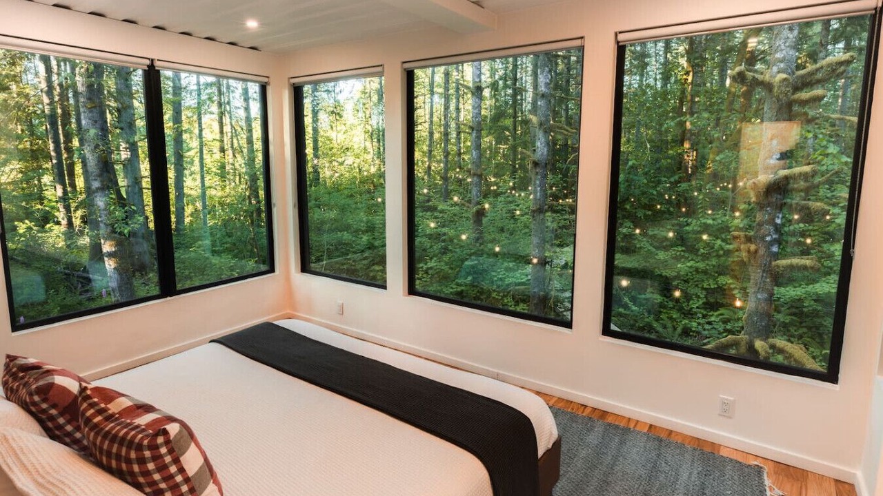 Photo of Bedroom in Monroe