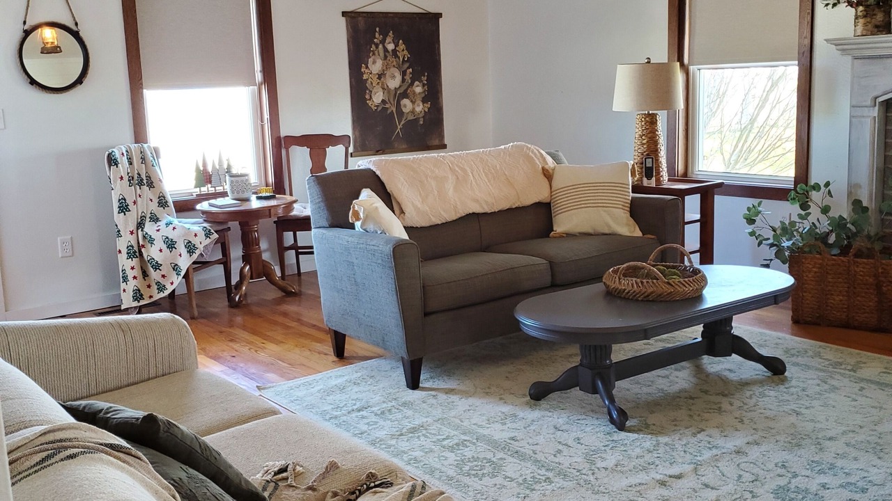 Photo of Livingroom in Middlebury