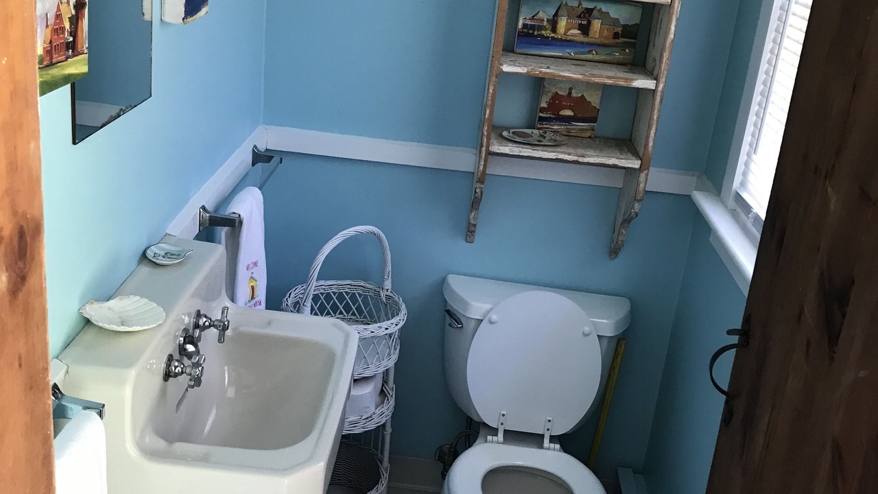 Photo of Bathroom in Saunderstown