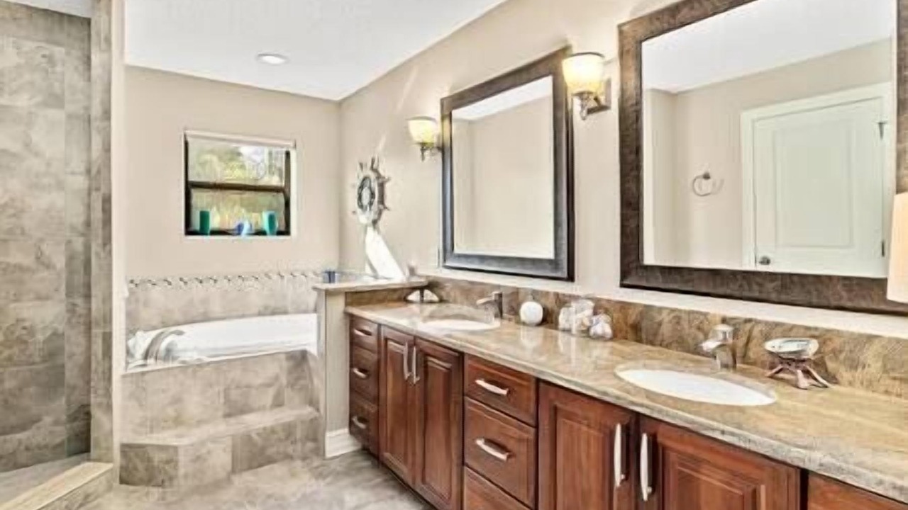 Photo of Bathroom in Port Saint John