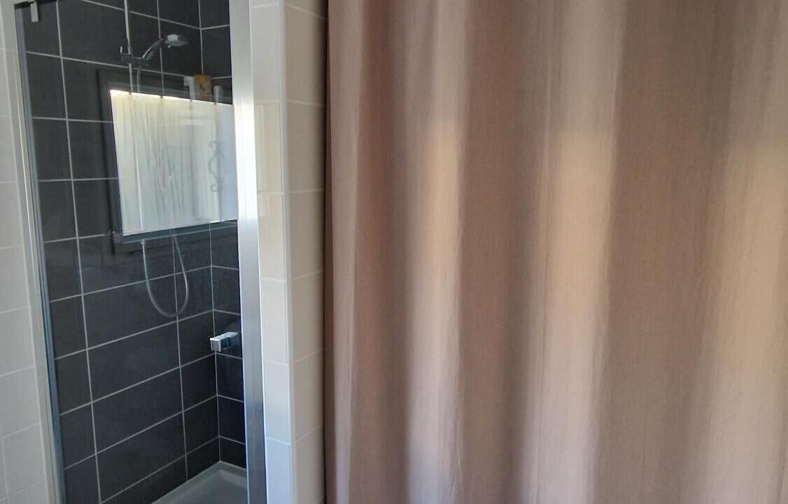 Photo of Bathroom in Valflaunes