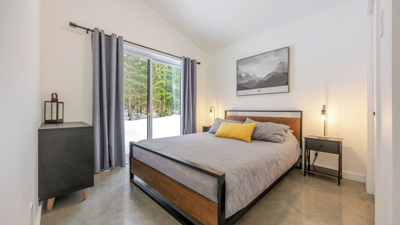 Photo of Bedroom in Saint-Tite-des-Caps