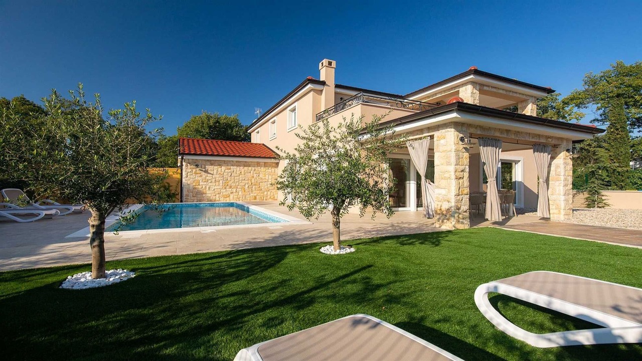 Photo of Outdoor in Pinezici