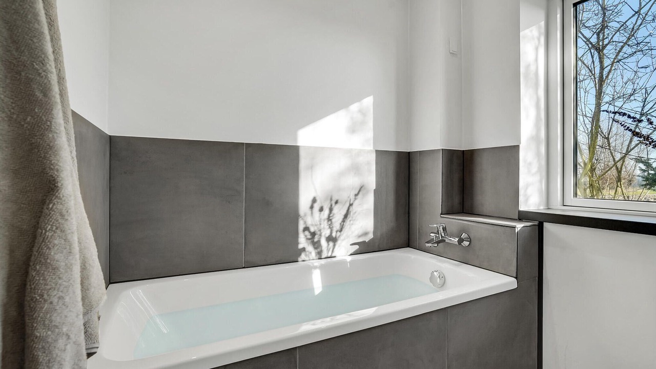 Photo of Bathroom in Helnæs By