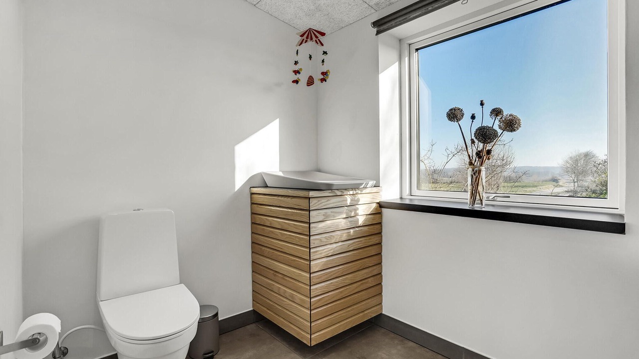 Photo of Bathroom in Helnæs By